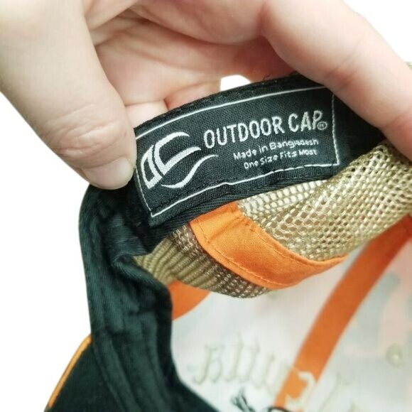 Calcutta Camouflage & Mesh Snapback Hat‎ With Embroidered Skull Logo - Picture 4 of 8